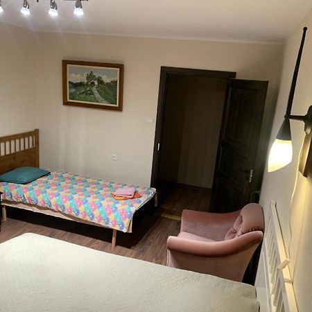 K76 - Very Nice 2-Bedrooms Apartment -2 Big Beds-1 Single Bed Тарту Екстер'єр фото